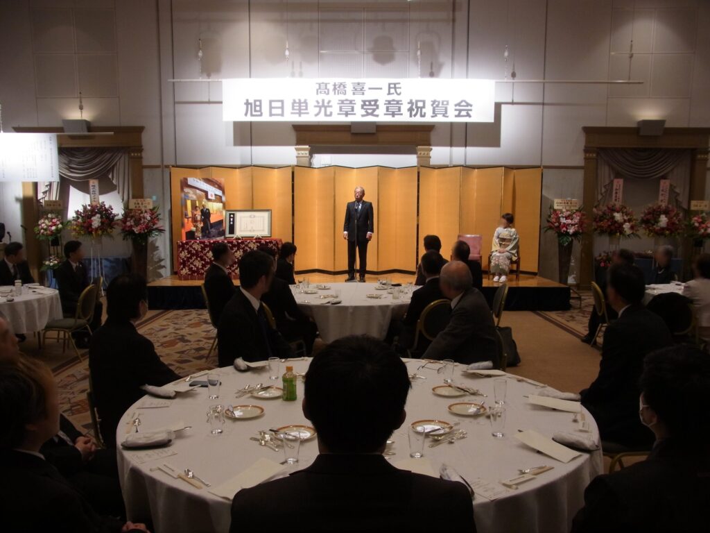 フィルスター インダストリア 超音波スピンドル コスト削減